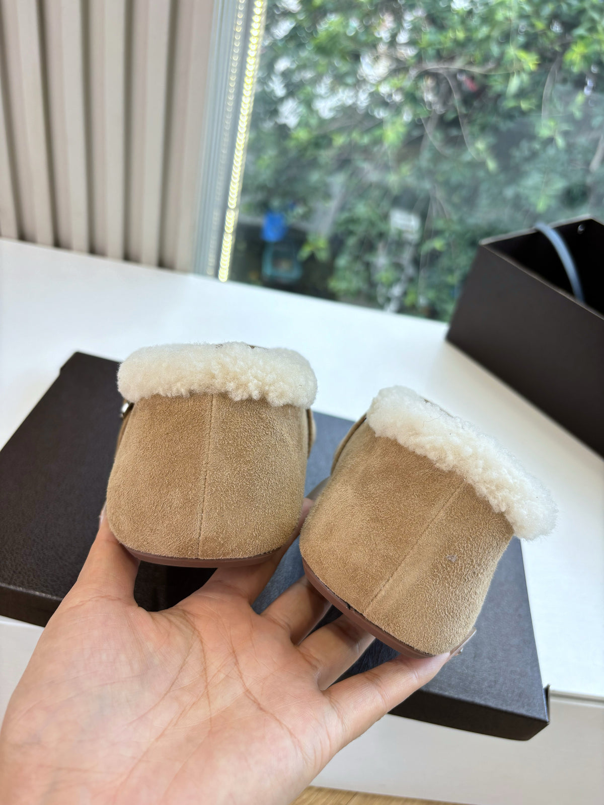 BALLET FLATS IN MERINO SHEARLING