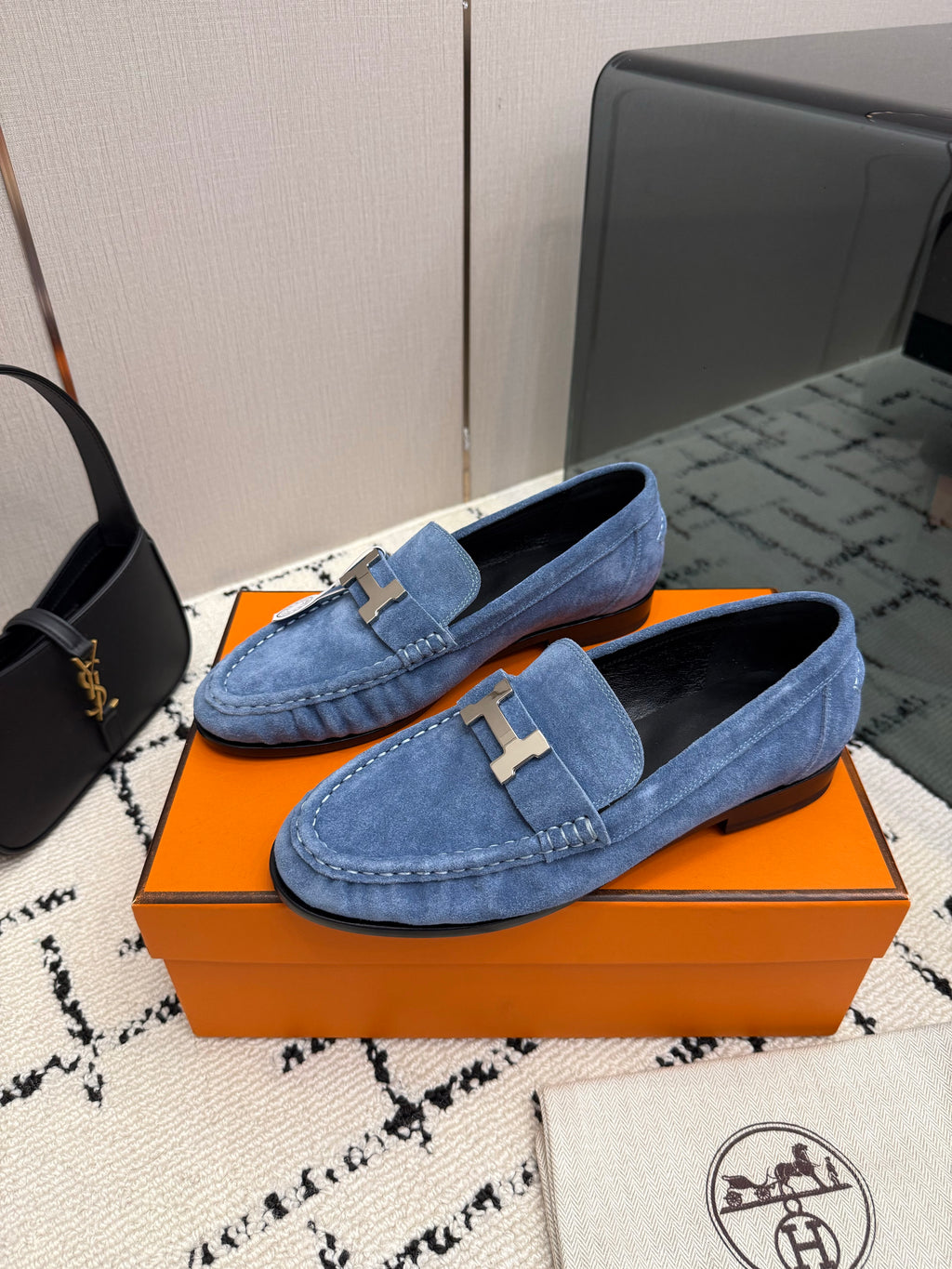 Loafer in suede goatskin with iconic "Paris" buckle