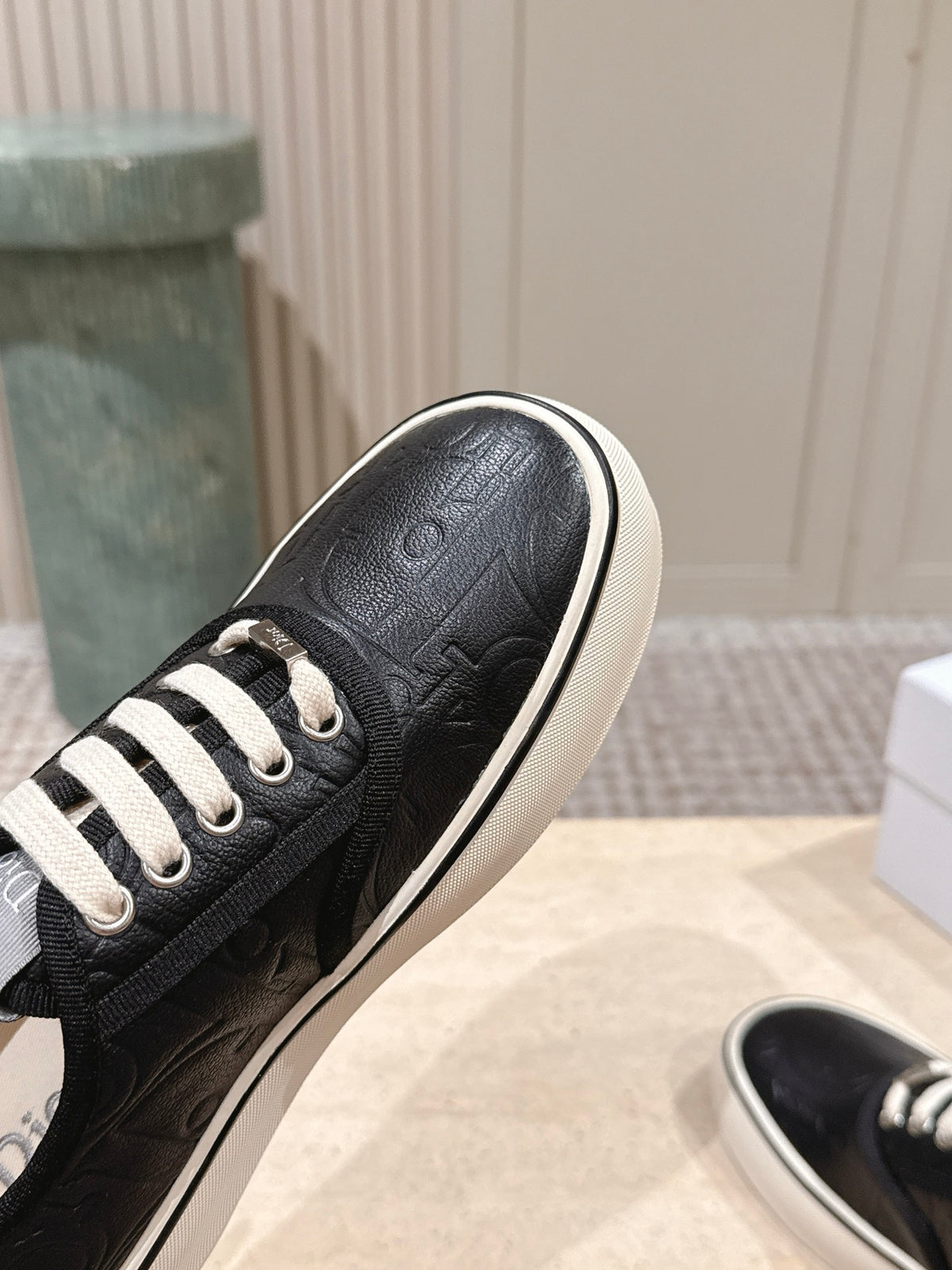 Saltwind Sneaker