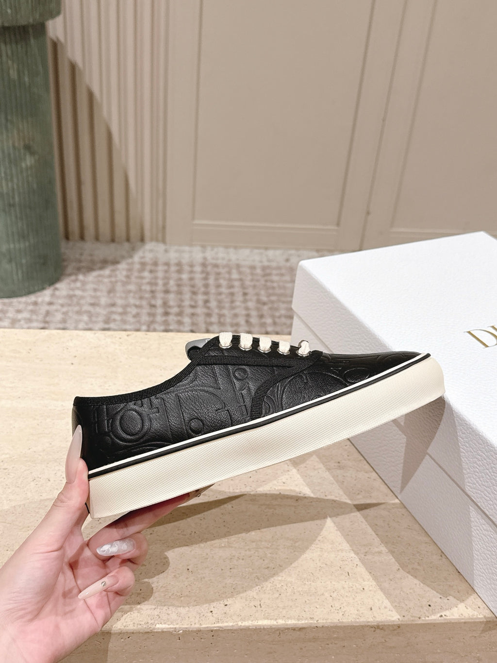 Saltwind Sneaker