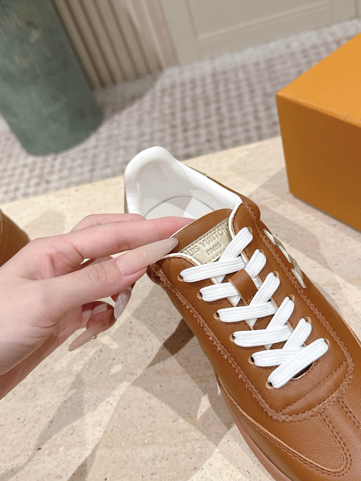 Frontrow Sneaker