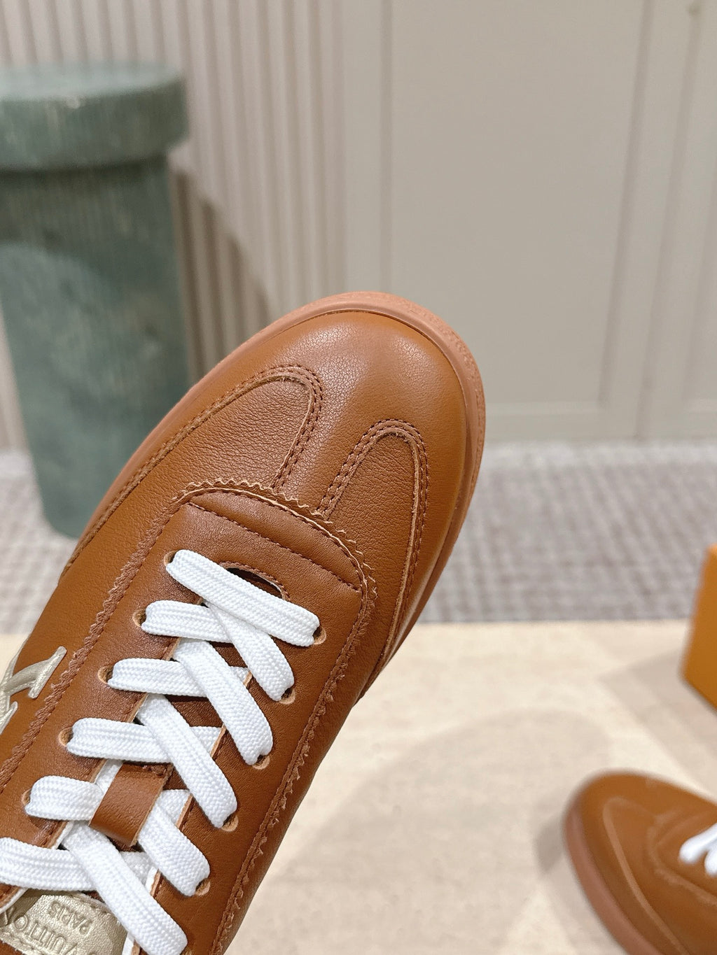 Frontrow Sneaker