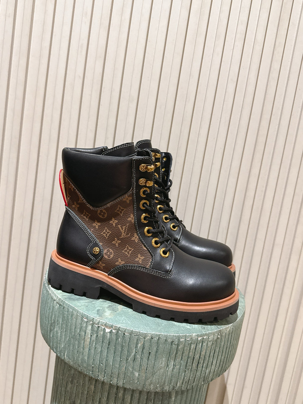 Women Boot Ranger