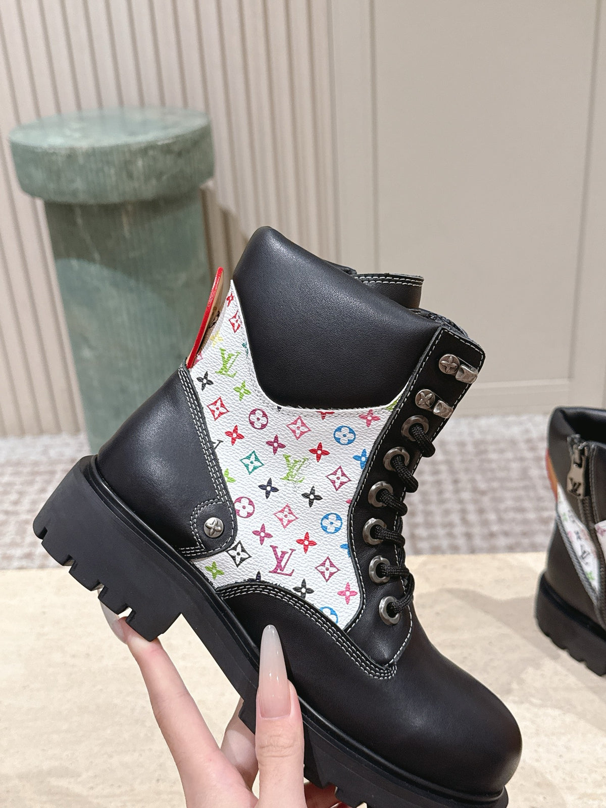Women Boot Ranger