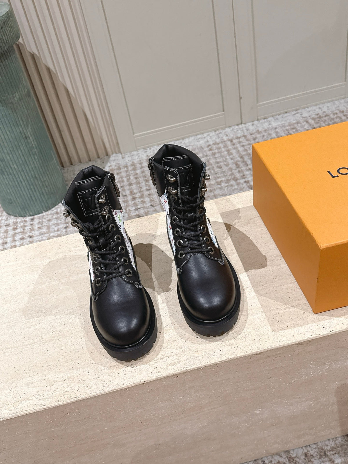 Women Boot Ranger