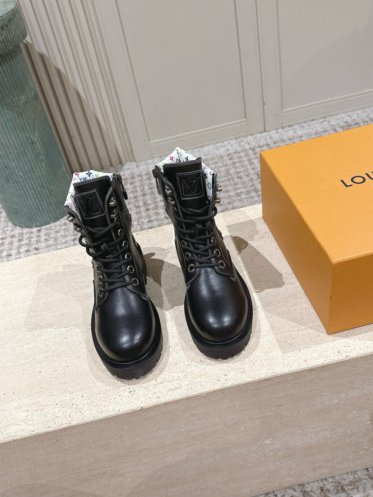Women Boot Ranger