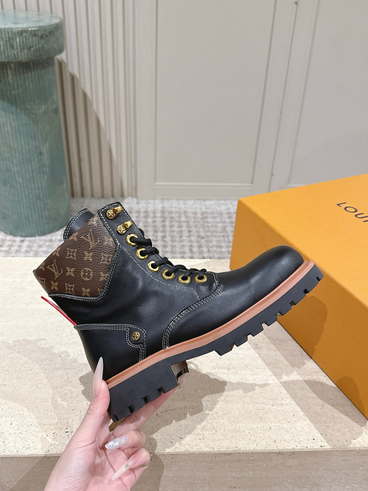 Women Boot Ranger