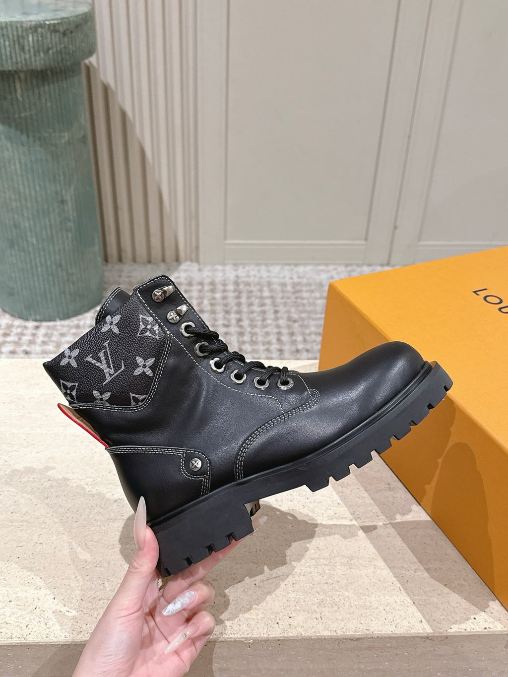 Women Boot Ranger