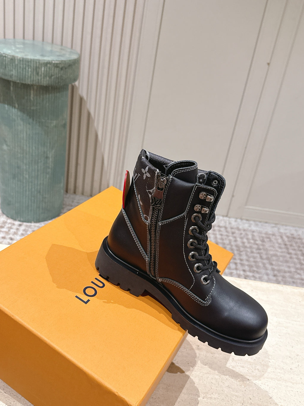 Women Boot Ranger