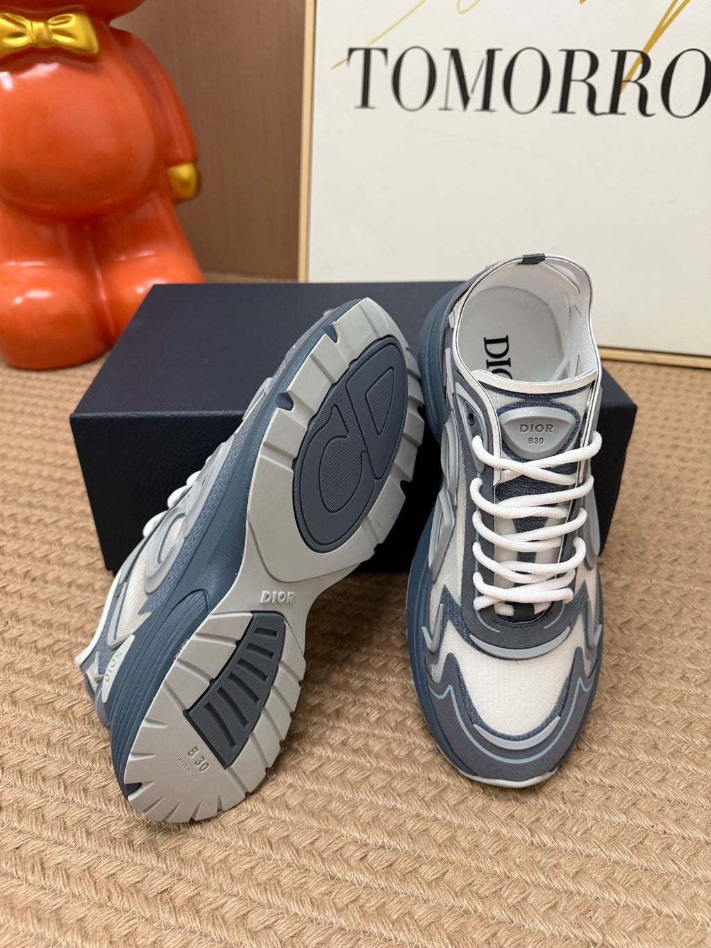 B30 Countdown Tech Sneaker
