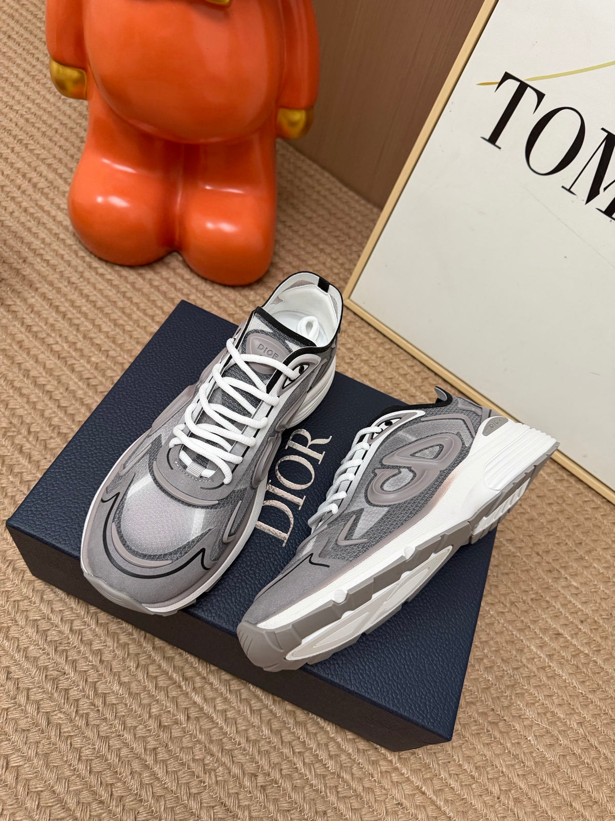 B30 Countdown Tech Sneaker