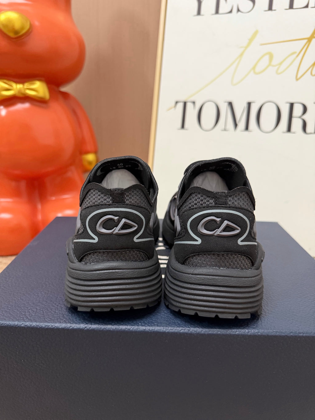 B30 Countdown Tech Sneaker