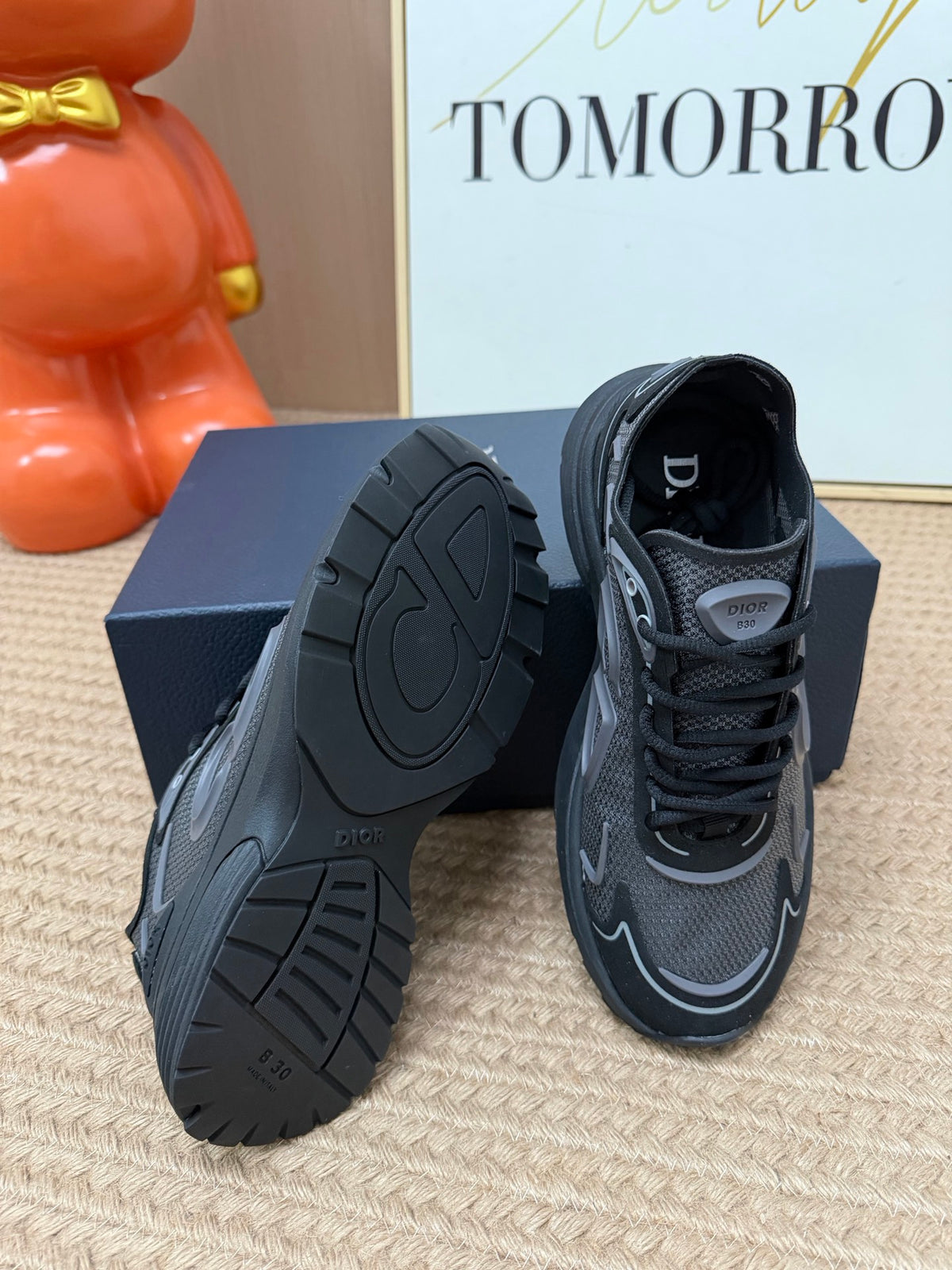 B30 Countdown Tech Sneaker