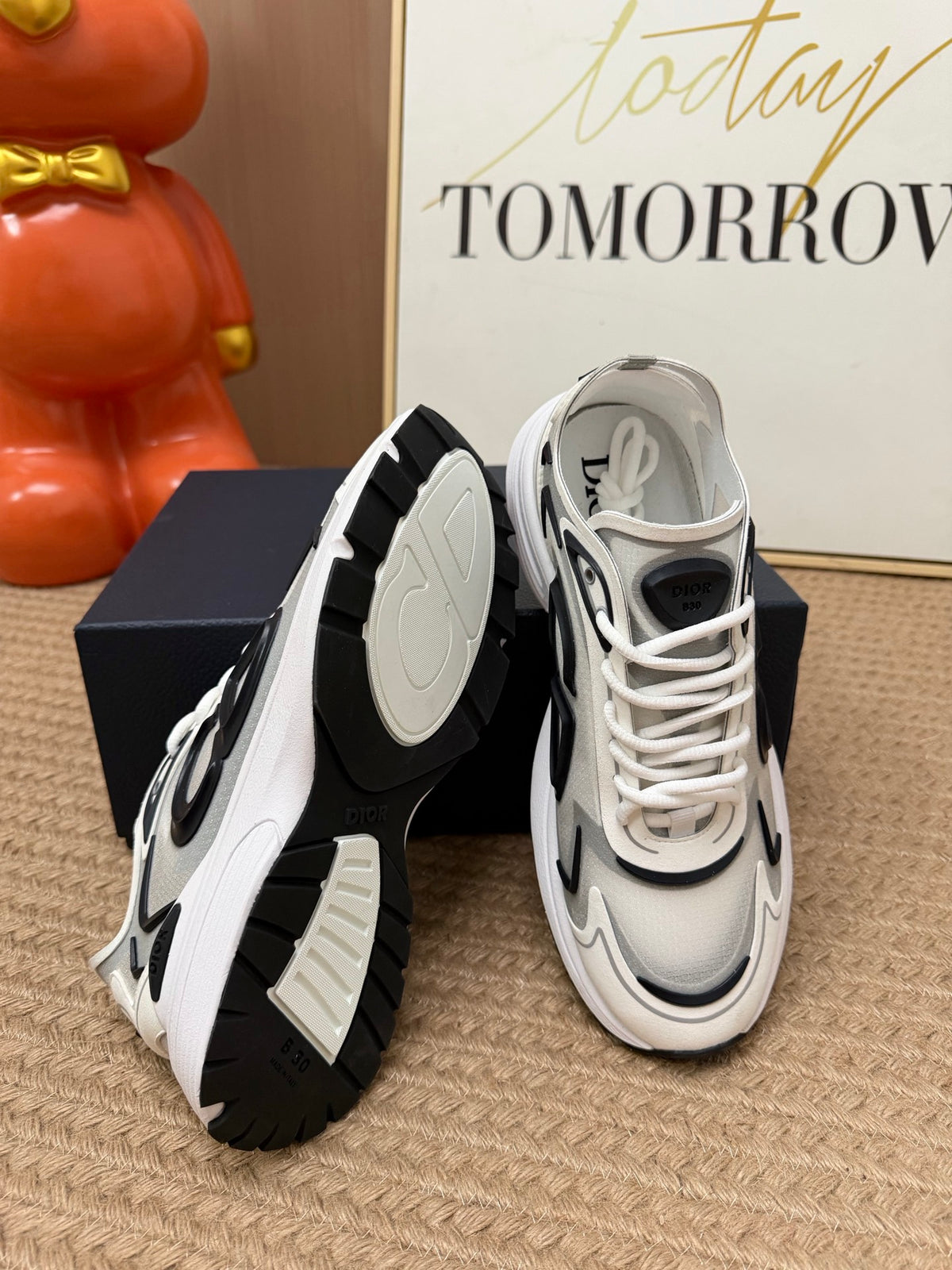 B30 Countdown Tech Sneaker