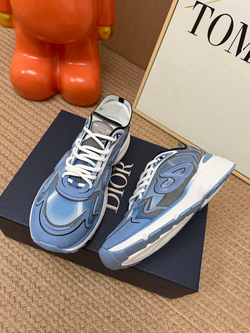 B30 Countdown Tech Sneaker