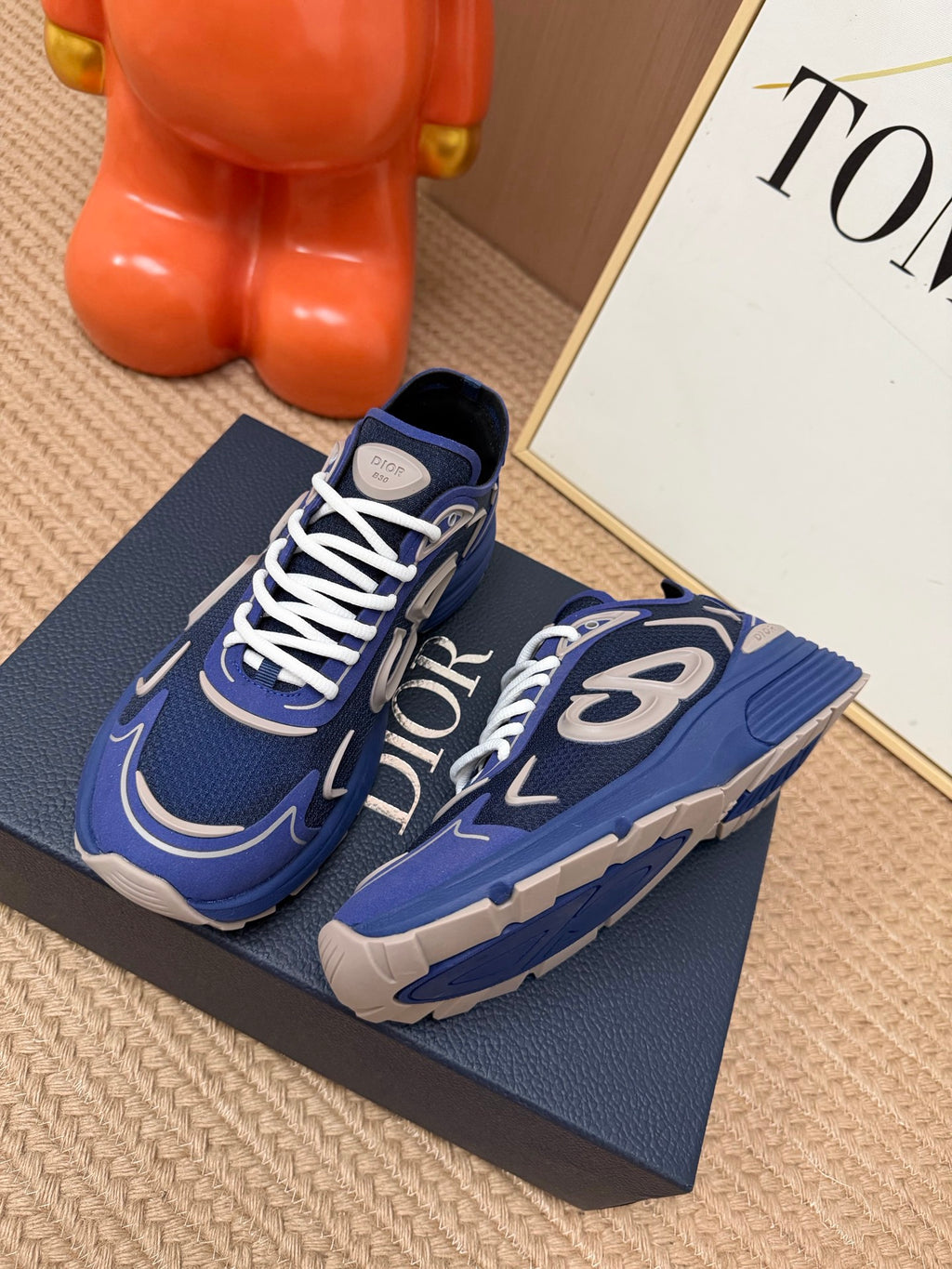 B30 Countdown Tech Sneaker