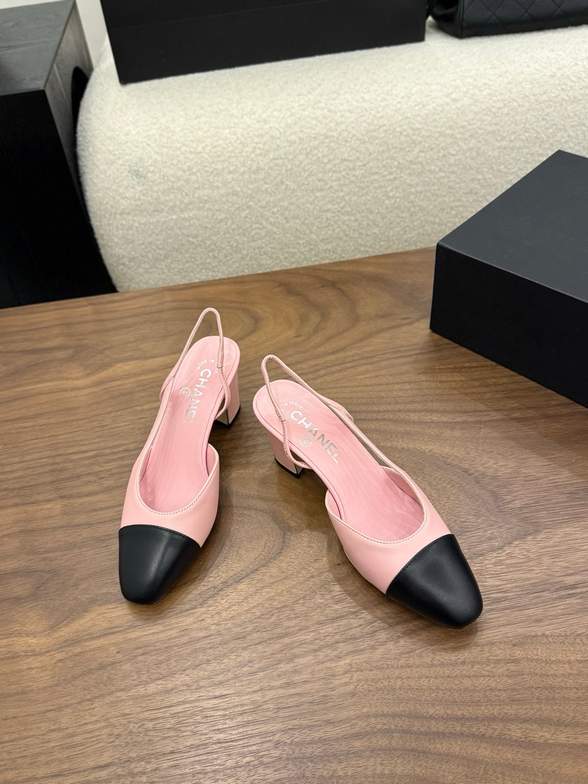 Pre-Loved Slingback pumps