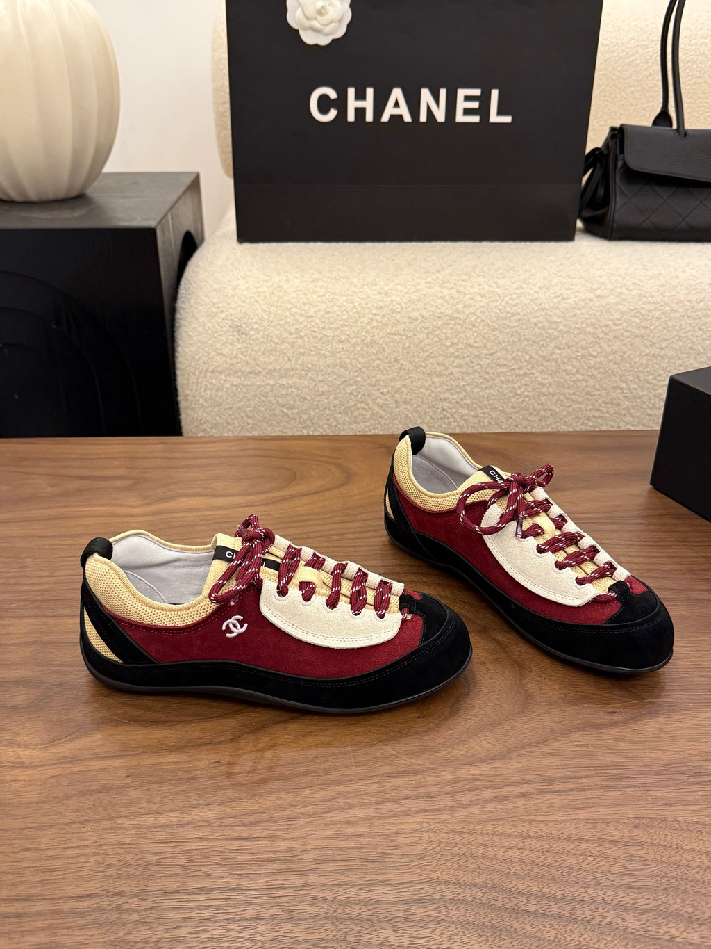 Sneakers Velvet Calfskin & Mixed Fibers