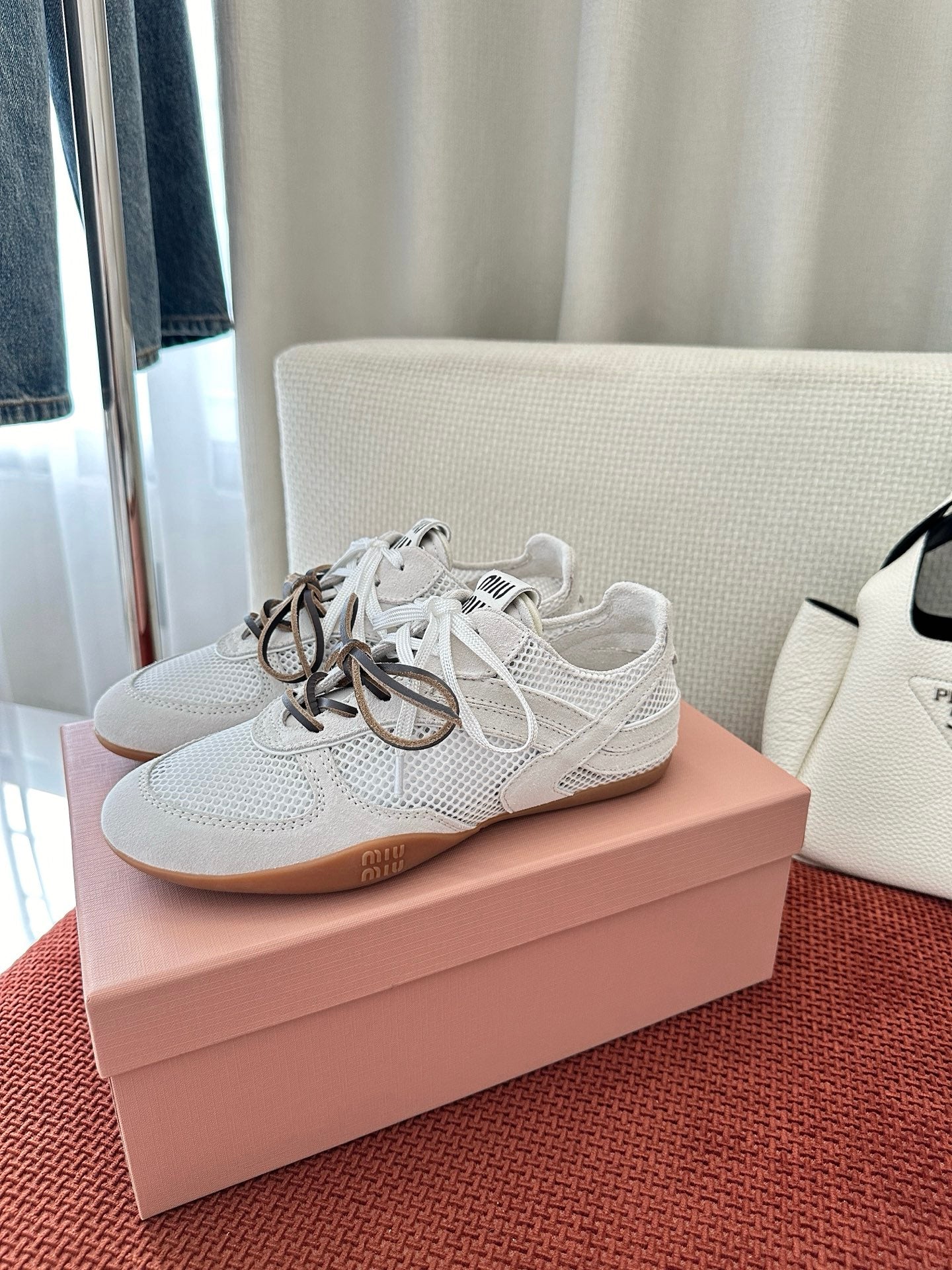Mesh Knit Sneakers – Lace-Up Casual Trainers