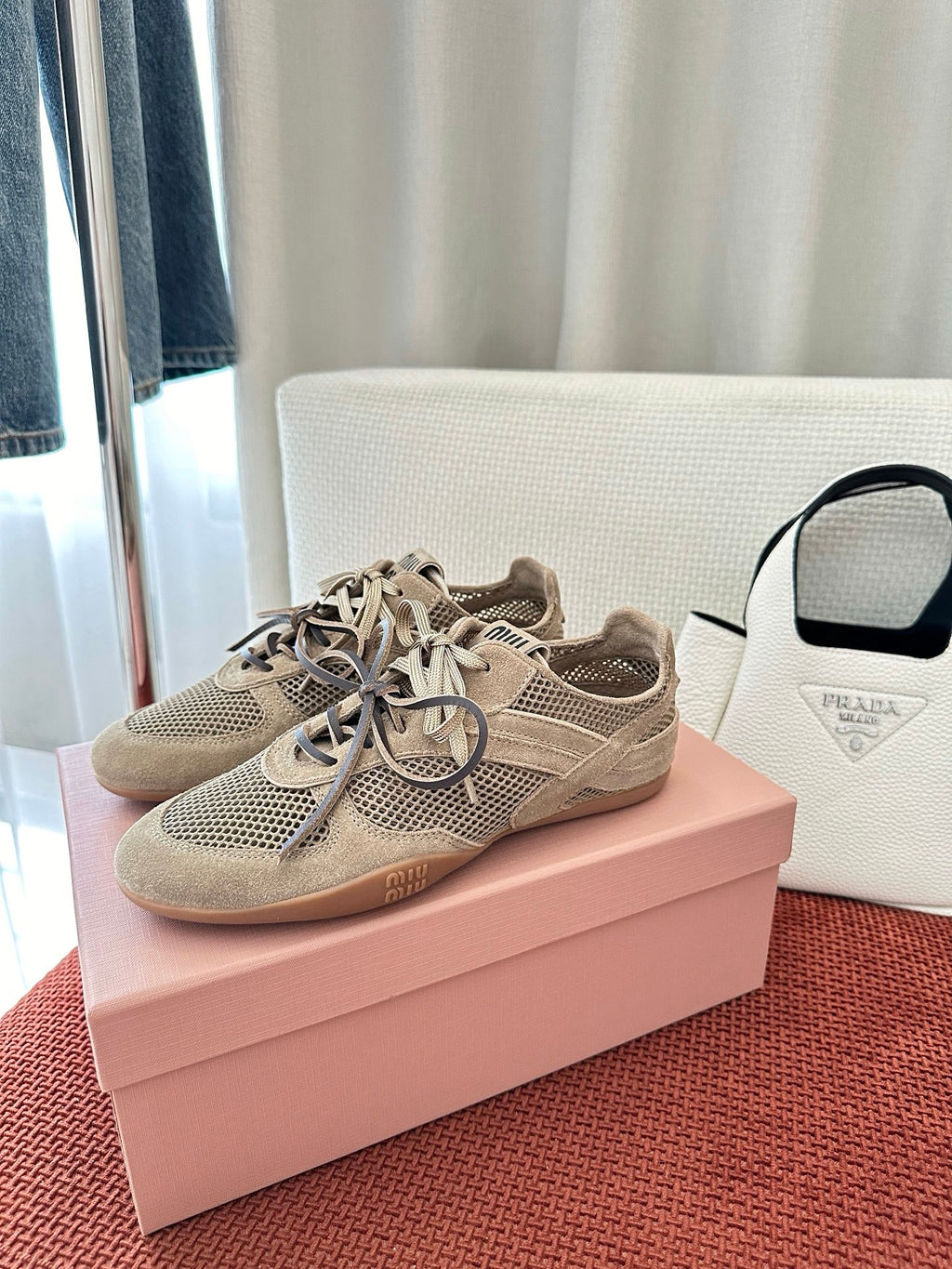 Mesh Knit Sneakers – Lace-Up Casual Trainers