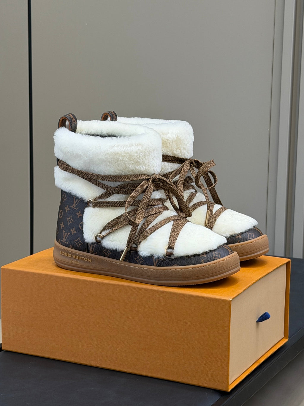 Cloud Lace-Up Ankle Boot Sneaker