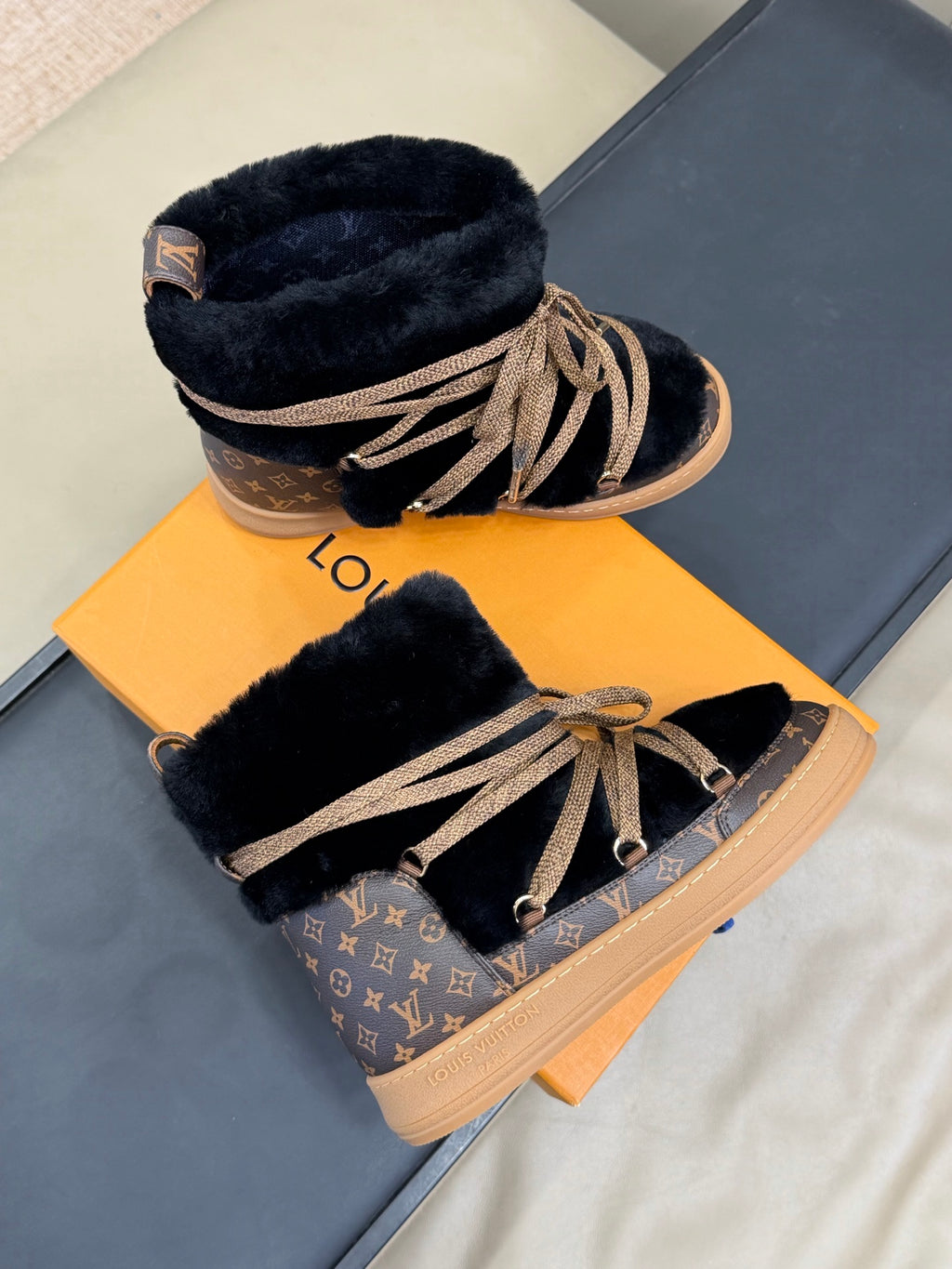 Cloud Lace-Up Ankle Boot Sneaker