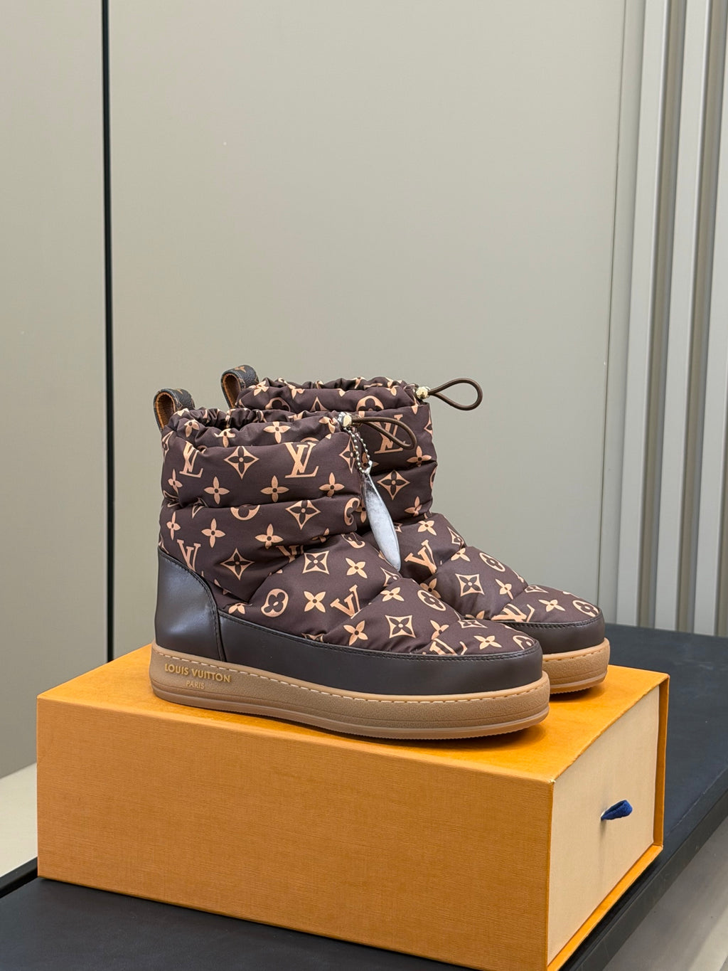Cloud Ankle Boot Sneaker
