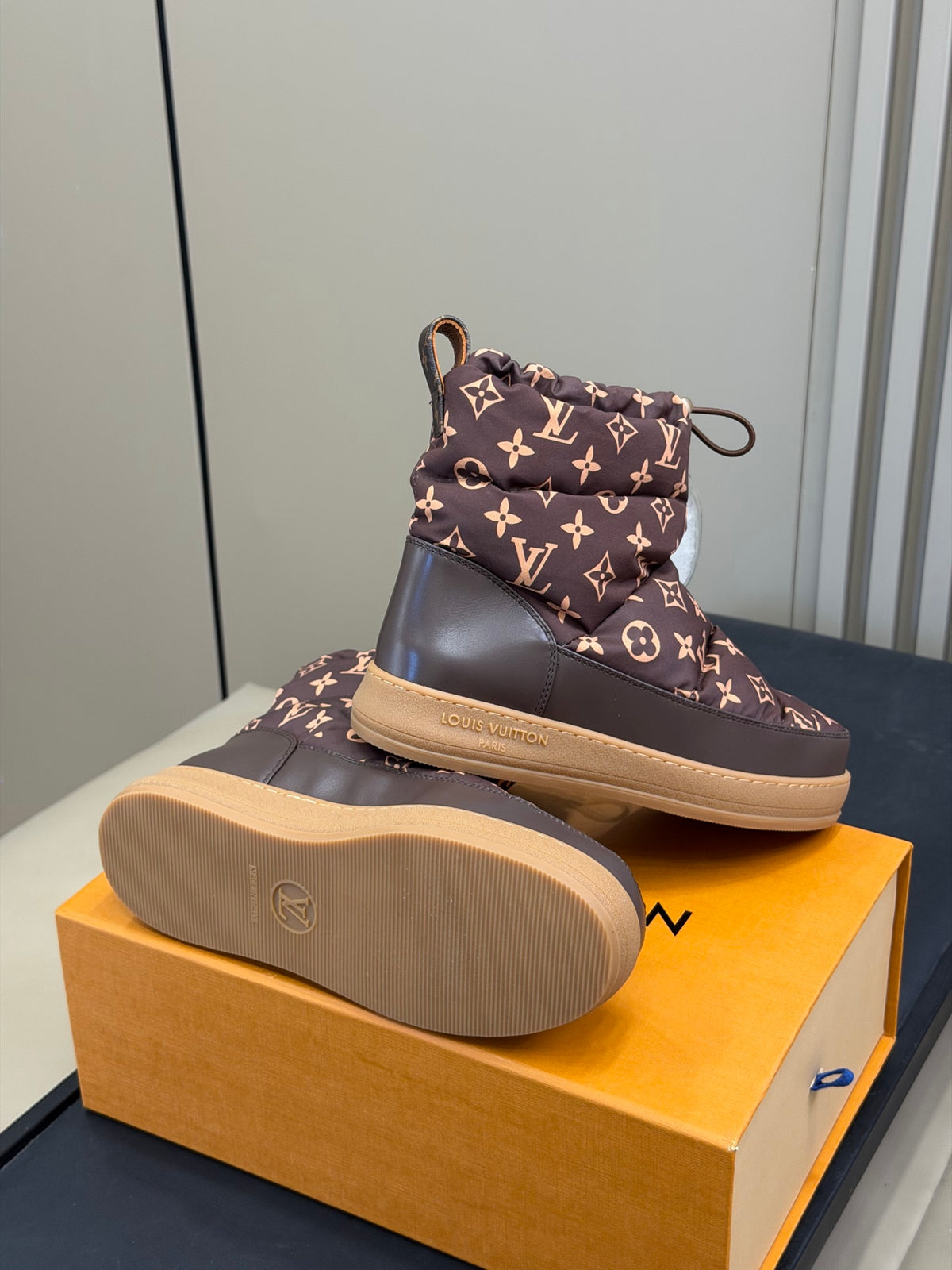 Cloud Ankle Boot Sneaker