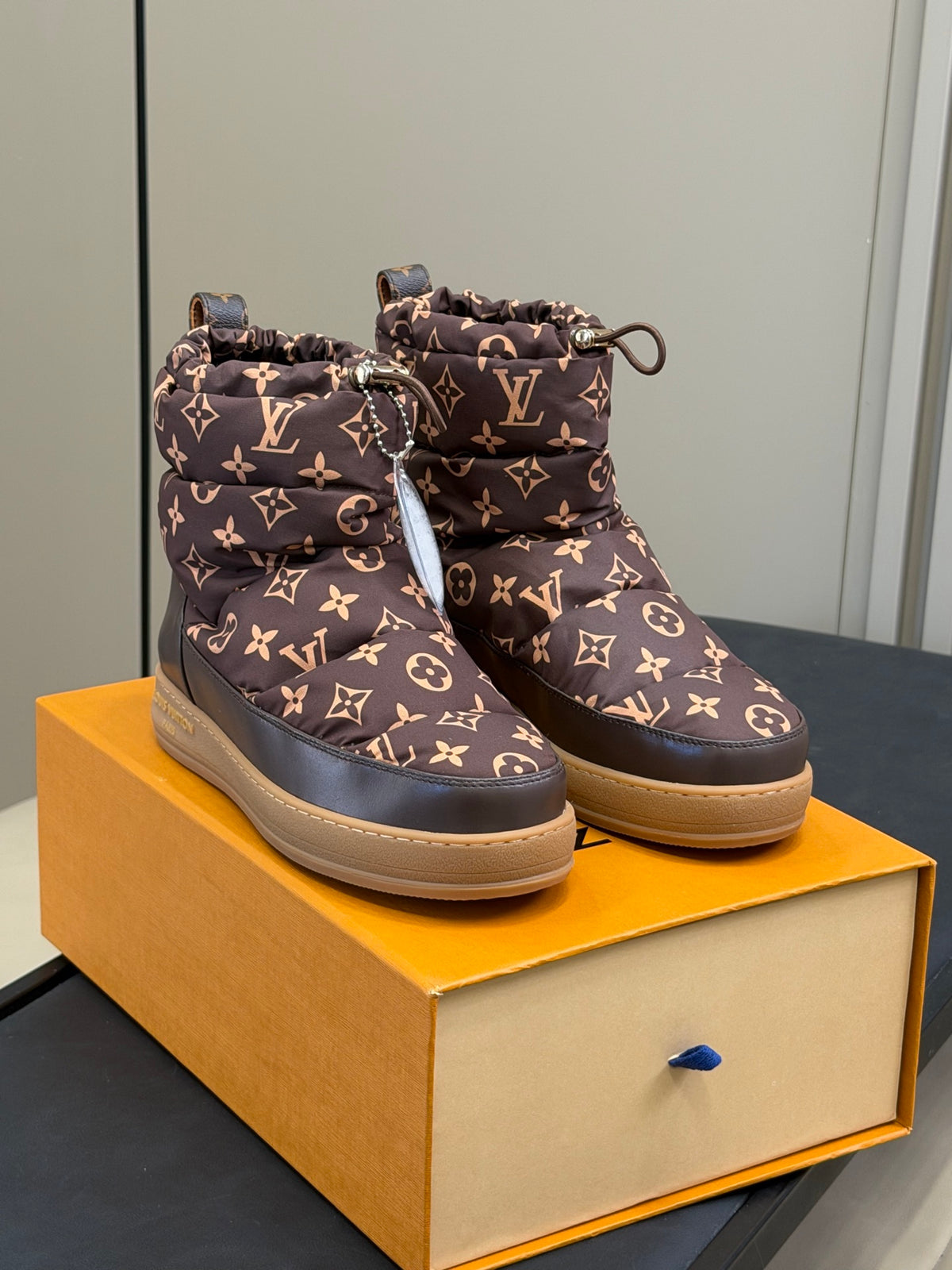 Cloud Ankle Boot Sneaker