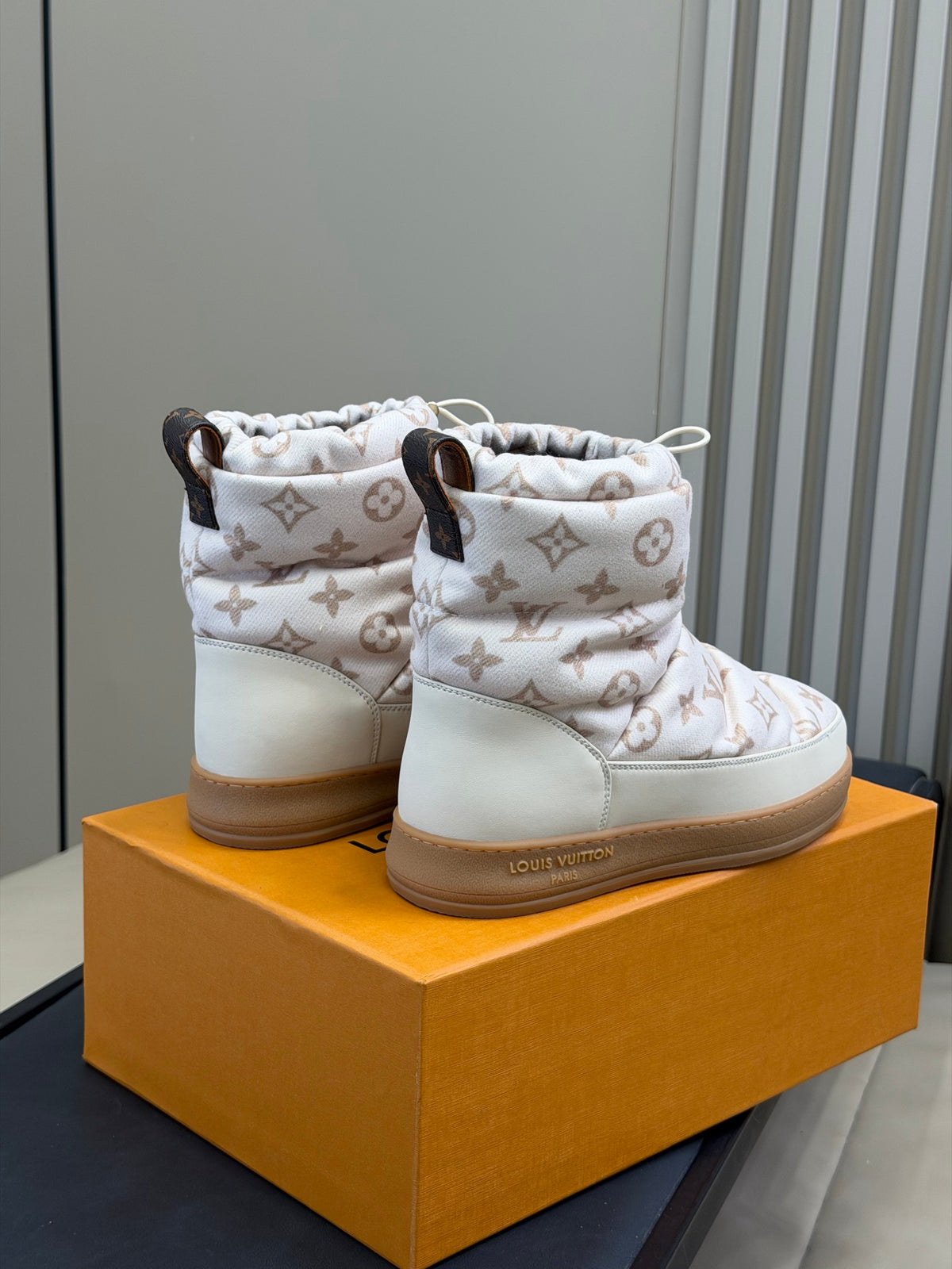Cloud Ankle Boot Sneaker