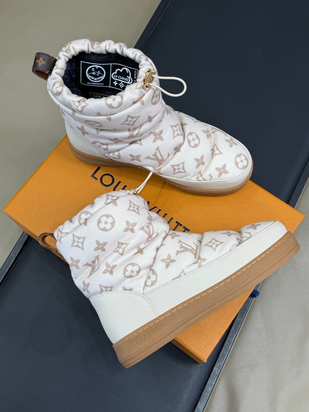 Cloud Ankle Boot Sneaker