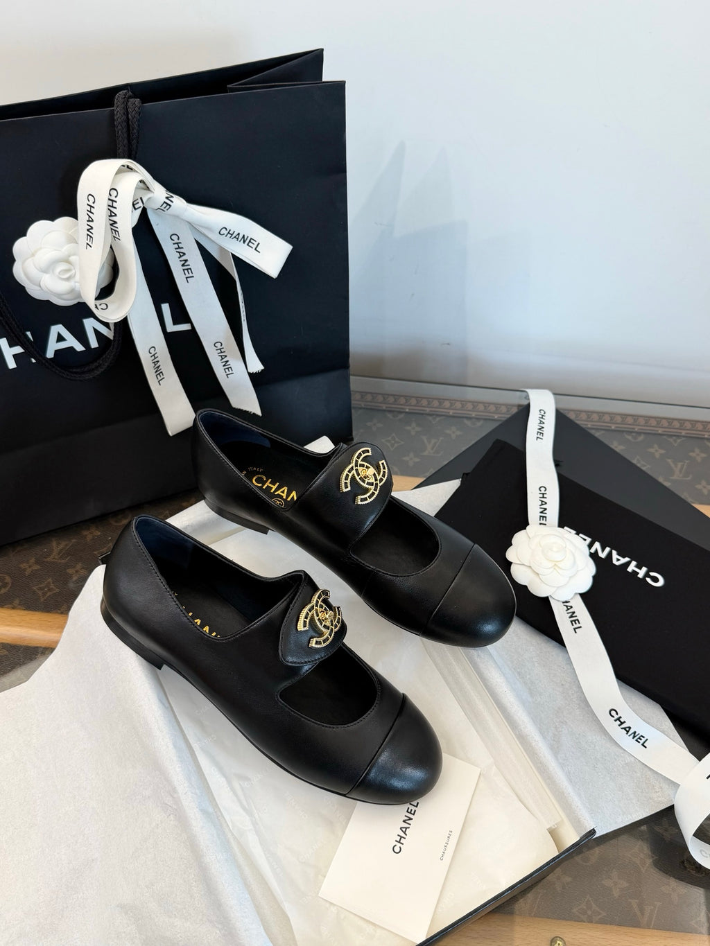 Calfskin Grosgrain Cap Toe Moccasin Loafers