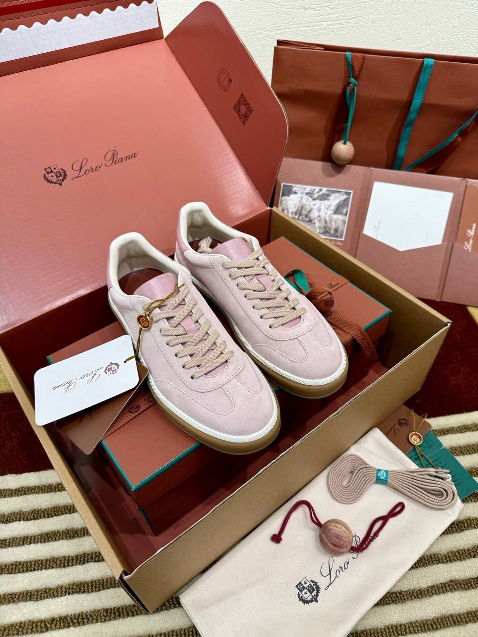 Tennis Walk shoe