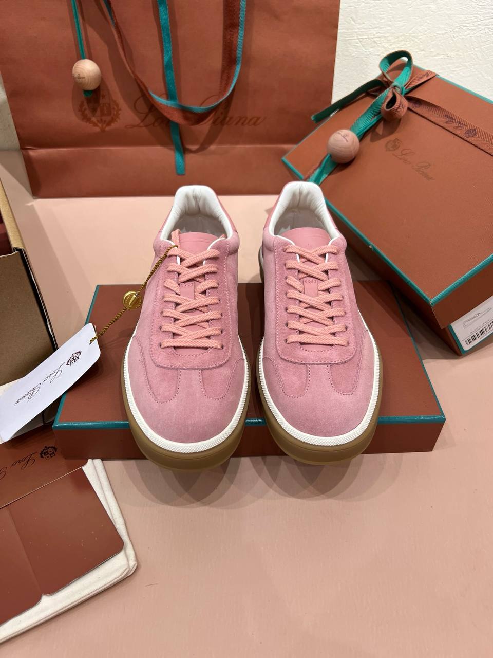 Tennis Walk shoe