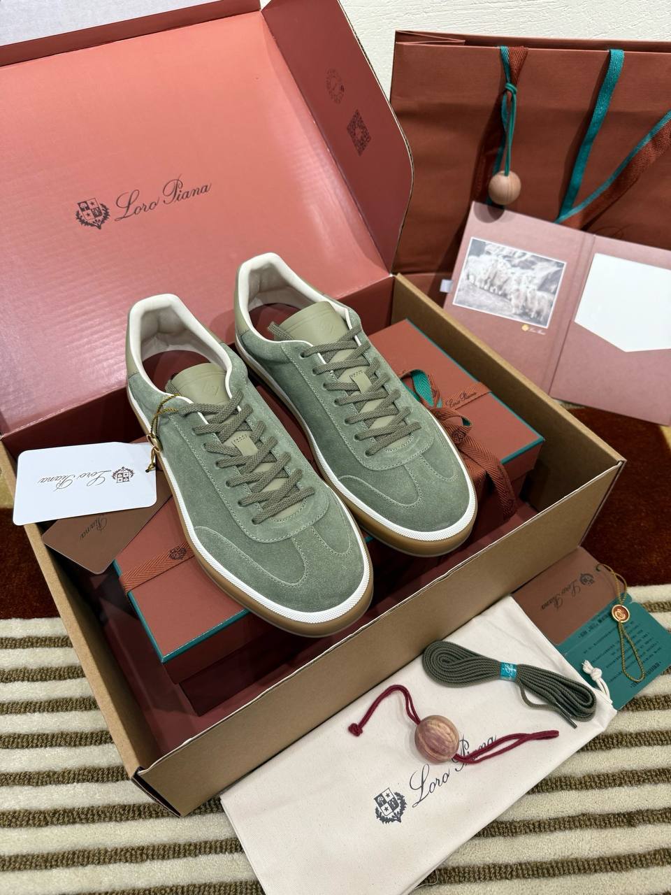 Tennis Walk shoe